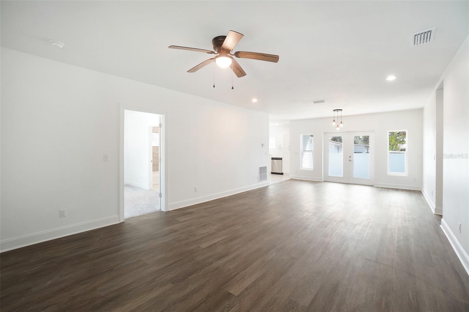 7409 & 7411 E 23RD AVE, TAMPA, FL — photo 19
