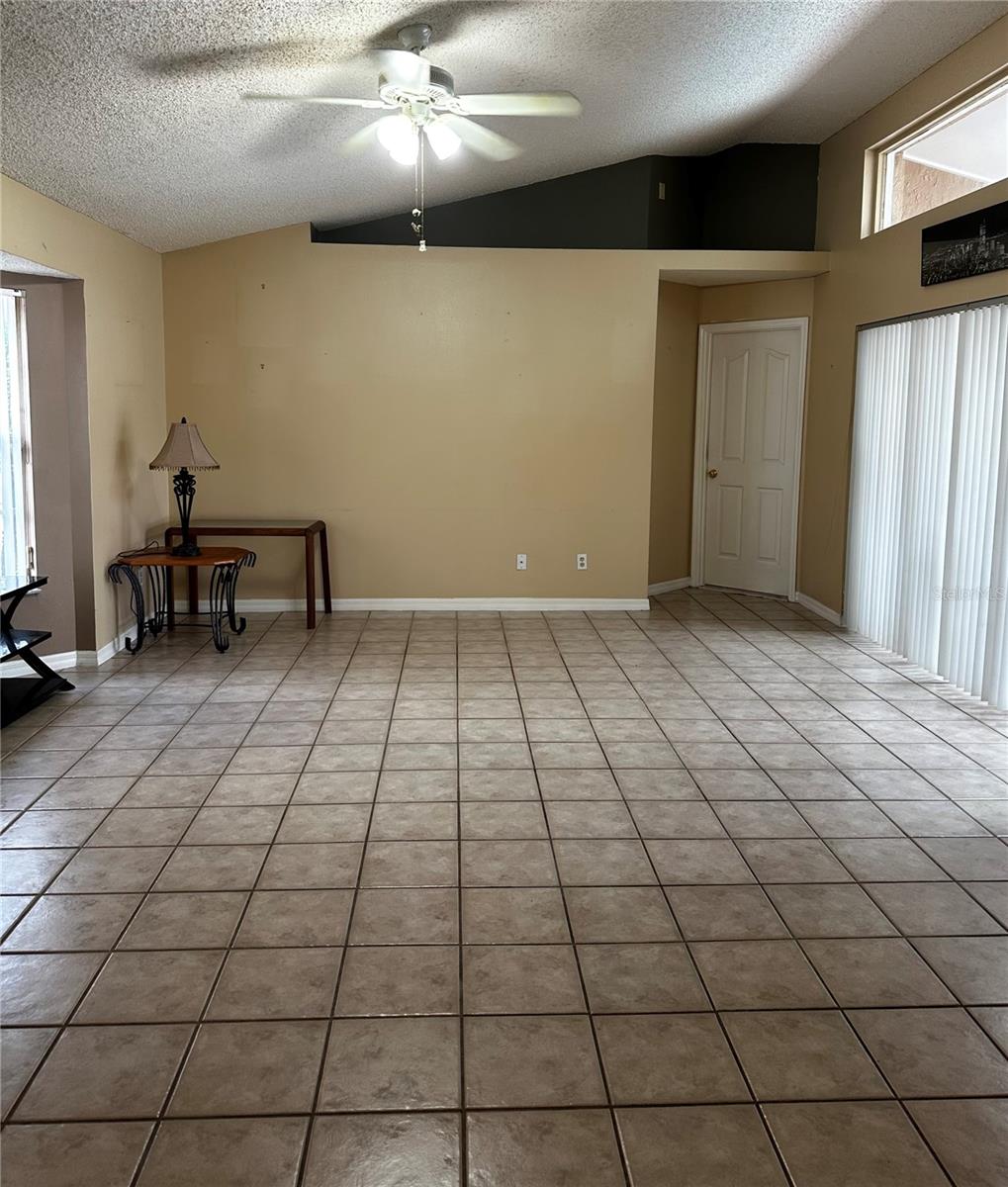 121 LOMA BONITA DR, DAVENPORT, FL — photo 21
