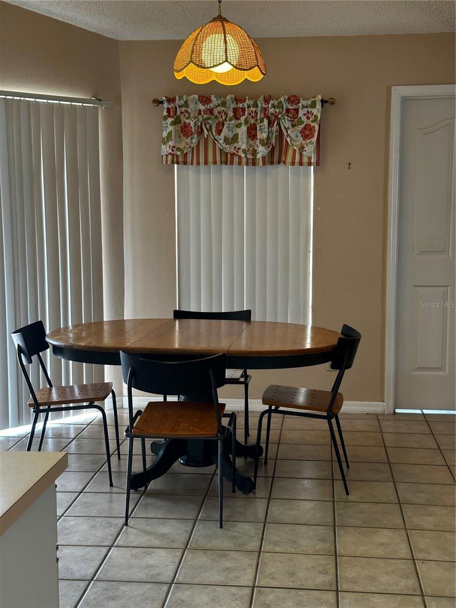 121 LOMA BONITA DR, DAVENPORT, FL — photo 37