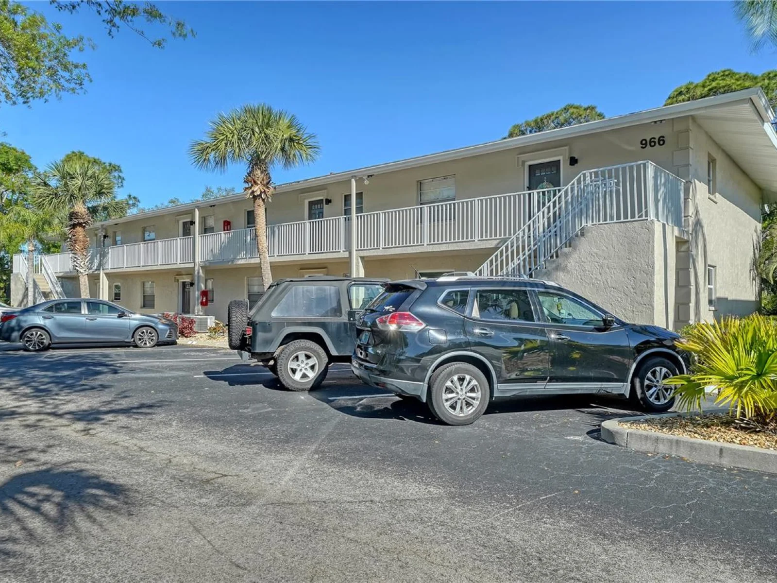 966 LA COSTA CIR #1, SARASOTA, FL — photo 3