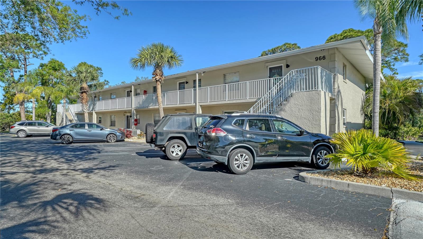 966 LA COSTA CIR #1, SARASOTA, FL — photo 4