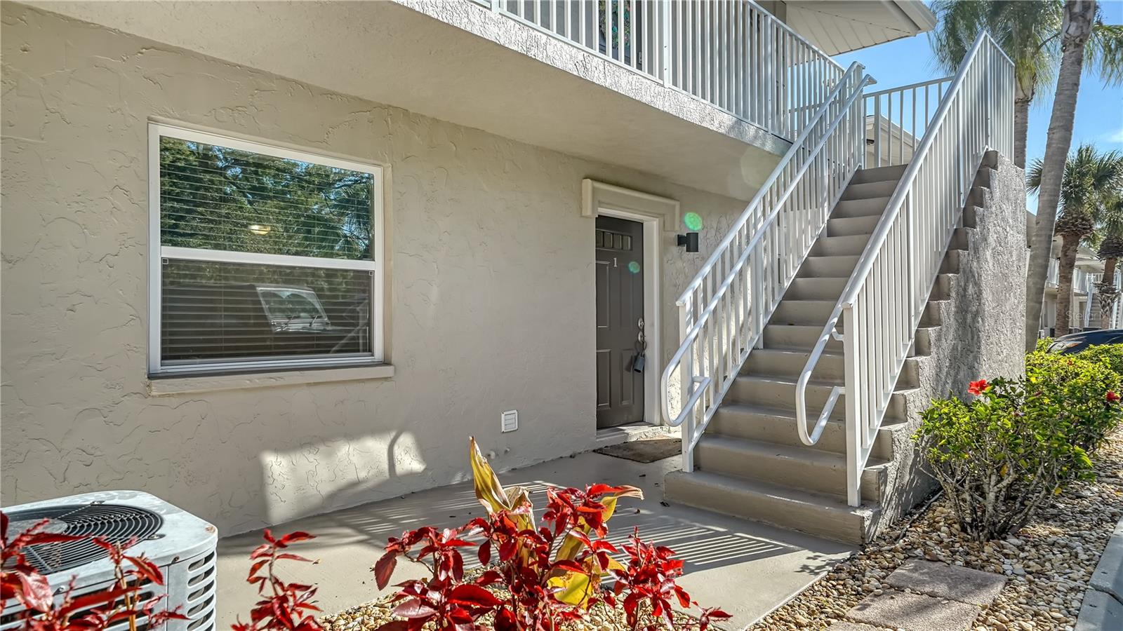 966 LA COSTA CIR #1, SARASOTA, FL