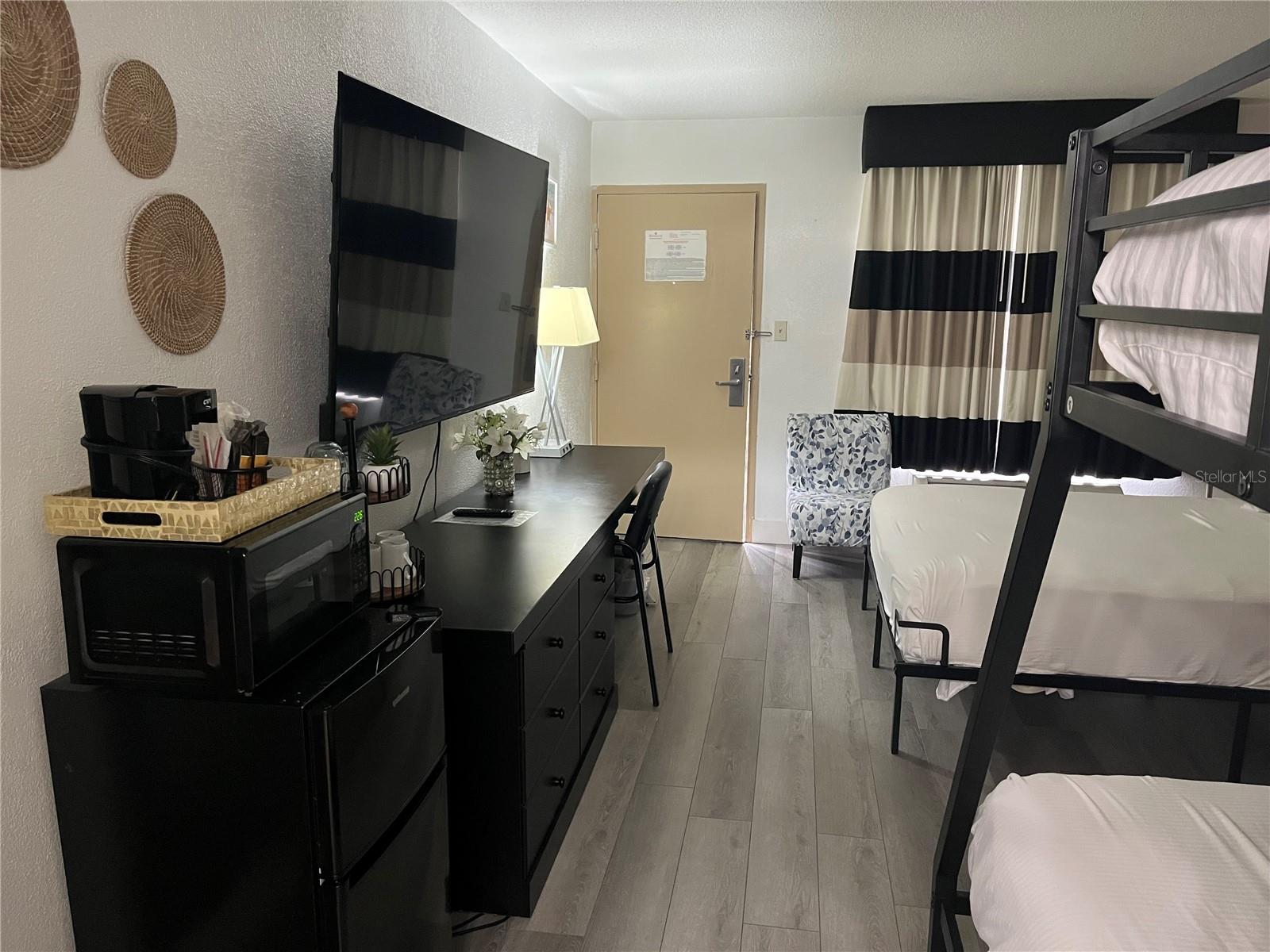 7150 N TAMIAMI TRL #S510, SARASOTA, FL — photo 9