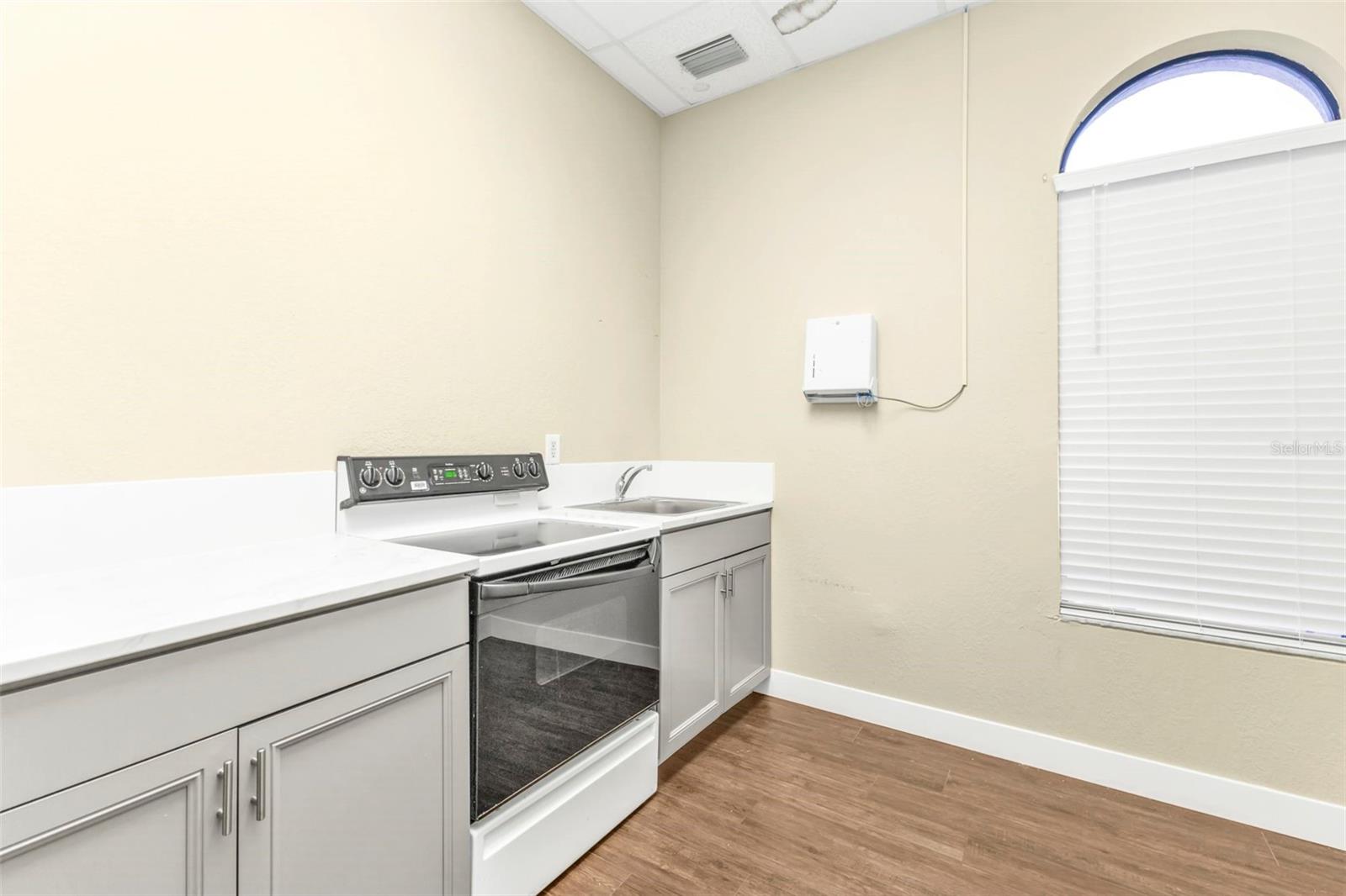 2484 CARING WAY #F, PORT CHARLOTTE, FL — photo 11