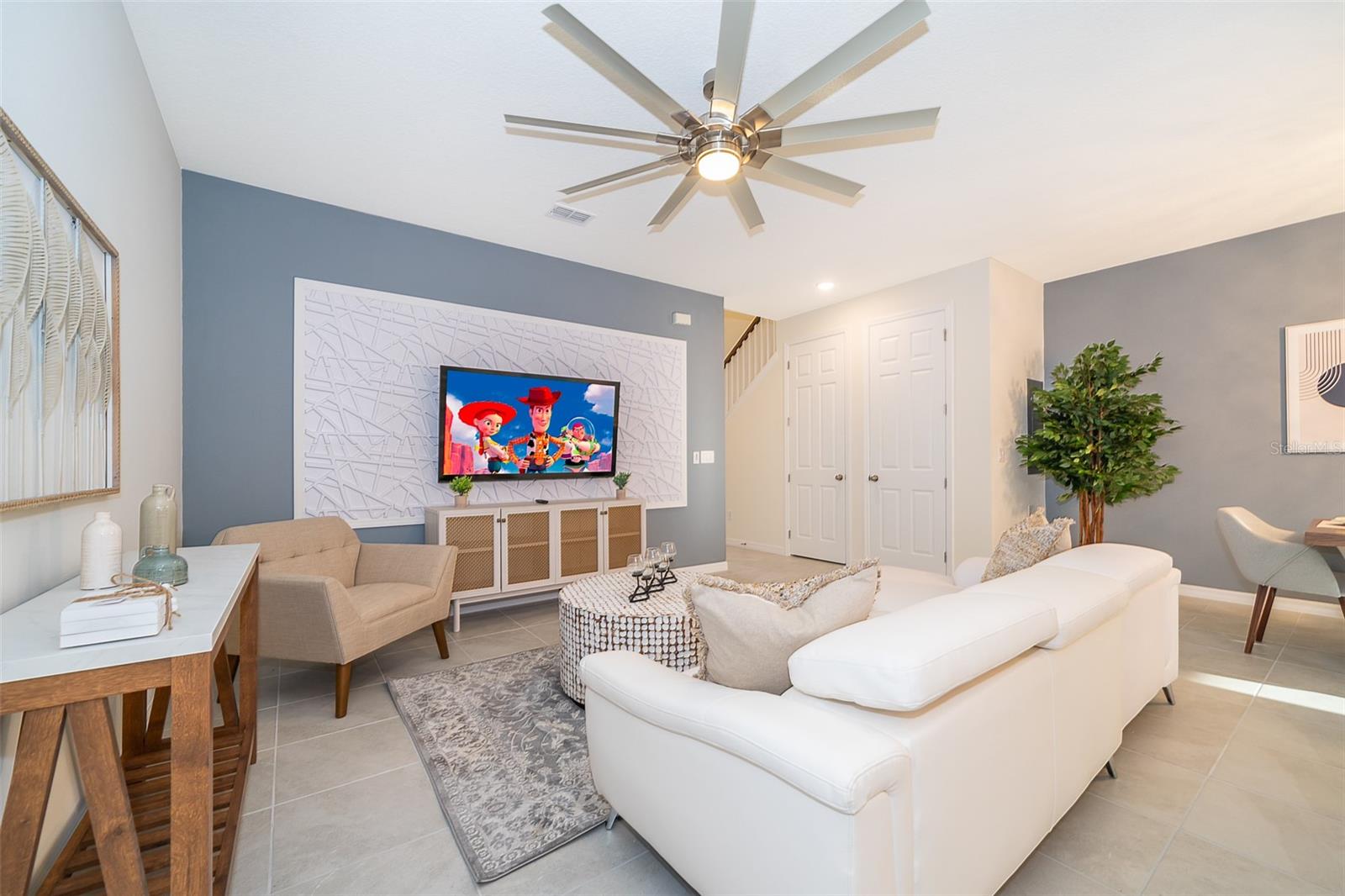 1696 TROPICAL PALMS CIR, KISSIMMEE, FL — photo 9