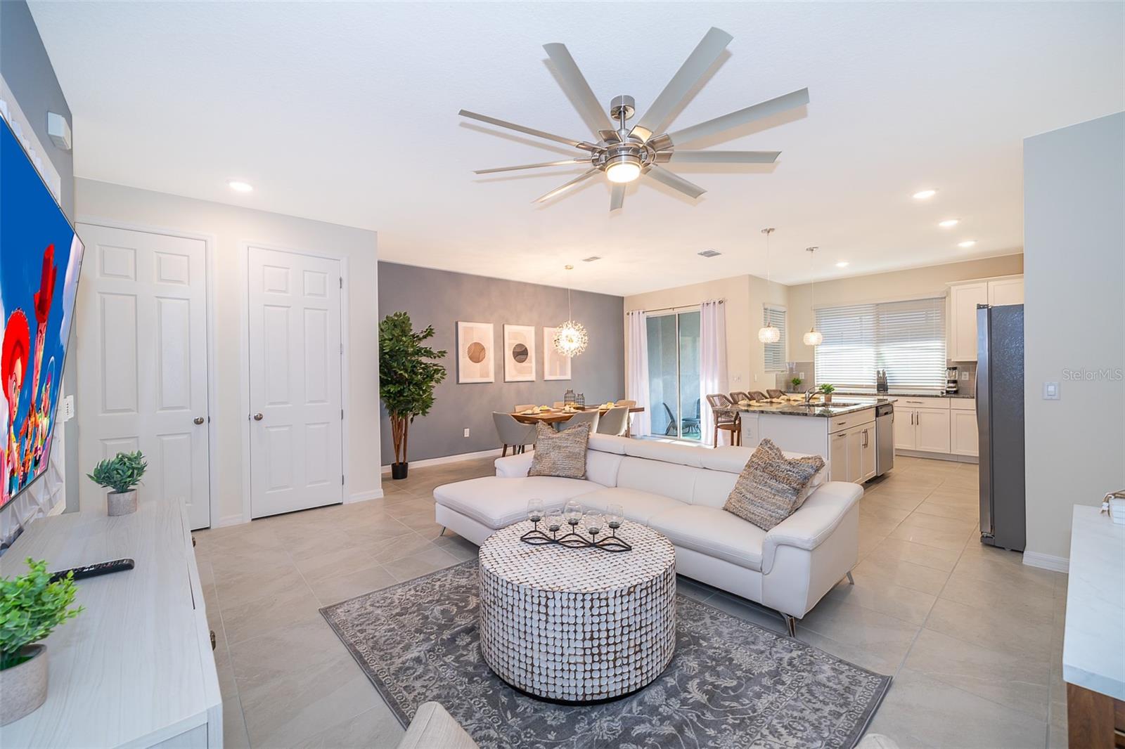 1696 TROPICAL PALMS CIR, KISSIMMEE, FL — photo 11