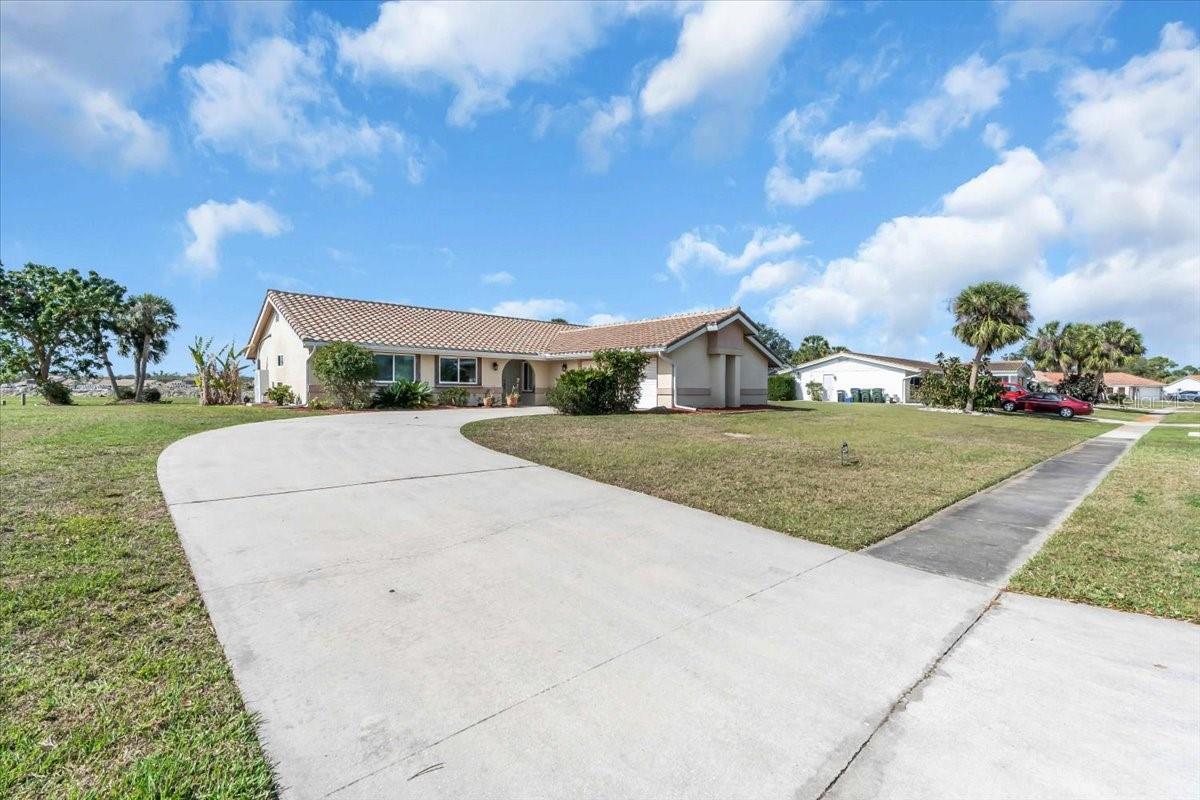 5061 RICHMOND TER, NORTH PORT, FL — photo 32