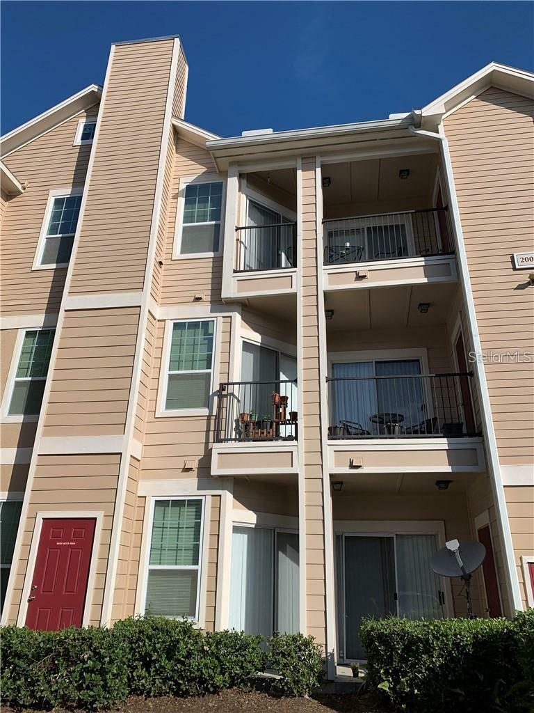 2000 ERVING CIR #102, OCOEE, FL