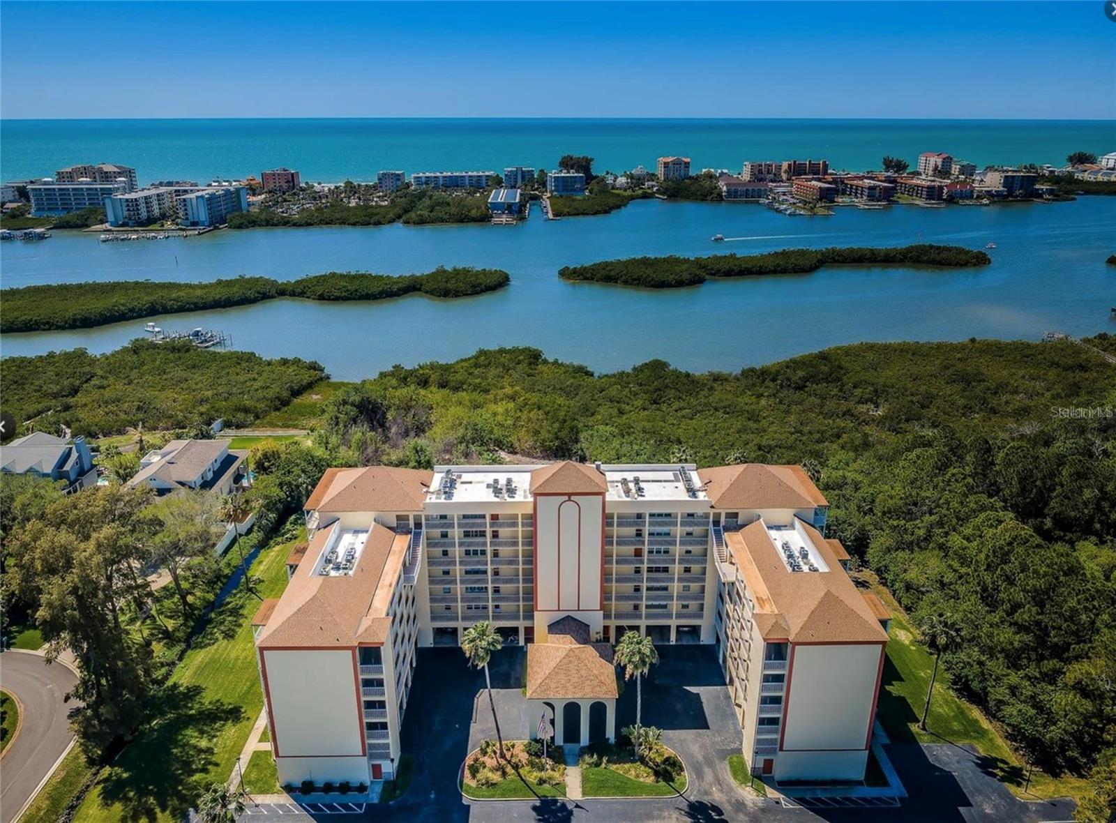 9000 COMMODORE DR #302, SEMINOLE, FL — photo 4
