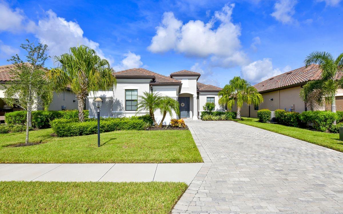 5930 CESSNA RUN, BRADENTON, FL
