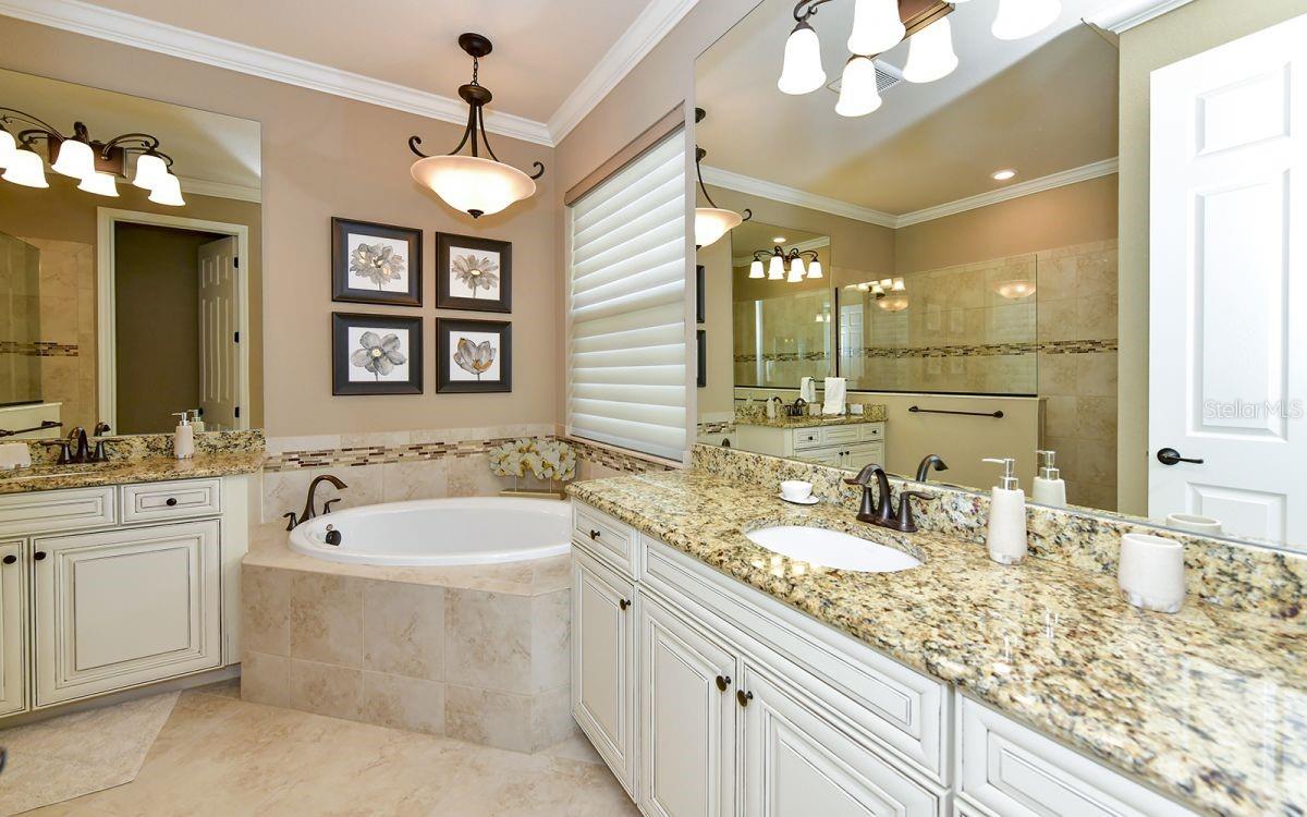 5930 CESSNA RUN, BRADENTON, FL — photo 25