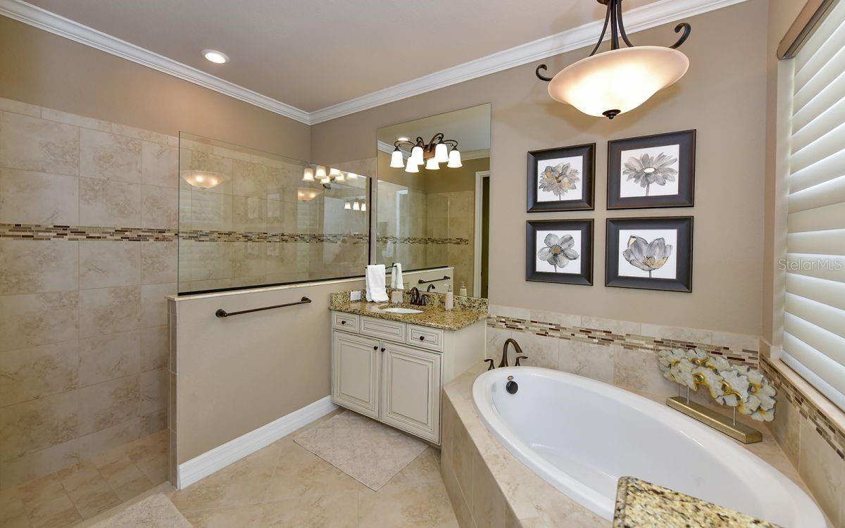 5930 CESSNA RUN, BRADENTON, FL — photo 26
