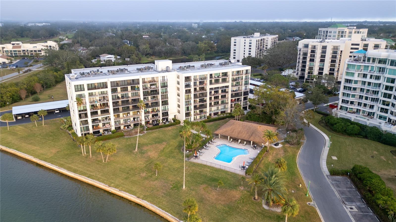 100 OAKMONT LN #605, BELLEAIR, FL — photo 2