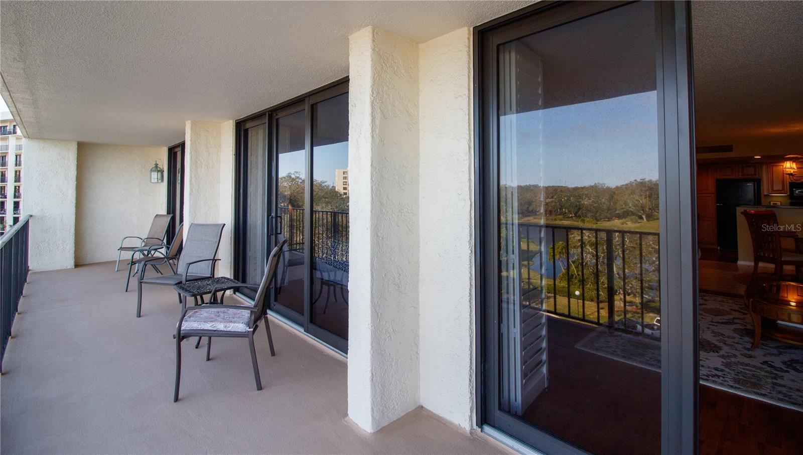100 OAKMONT LN #605, BELLEAIR, FL — photo 3