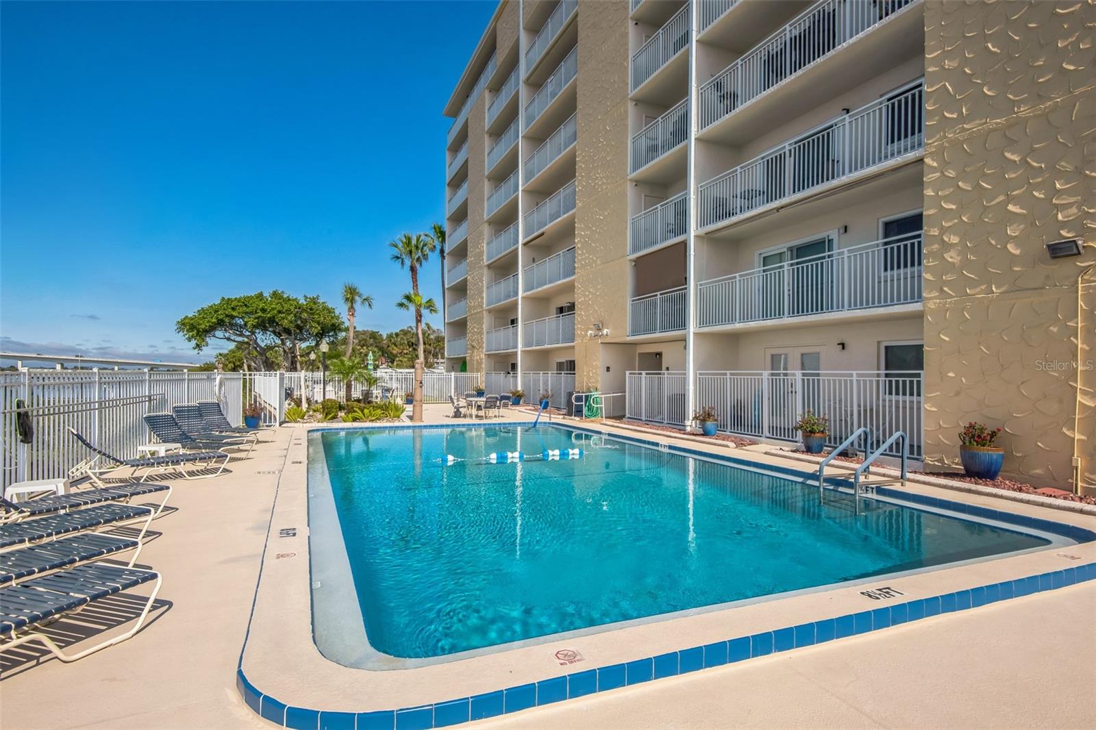 145 N HALIFAX AVE #211, DAYTONA BEACH, FL — photo 5