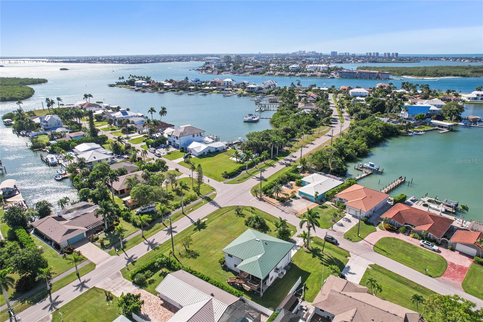 103 TAHITI CIR, NAPLES, FL — photo 38