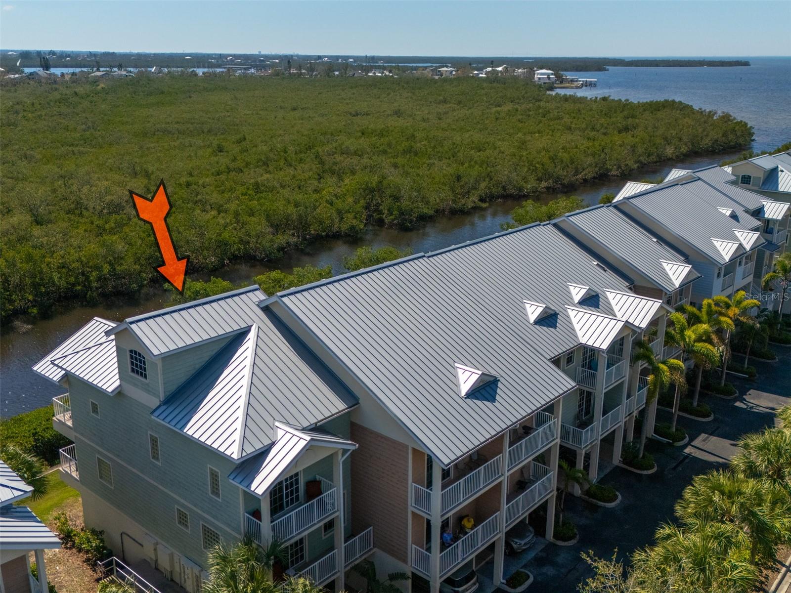 3230 MANGROVE POINT DR, RUSKIN, FL — photo 2