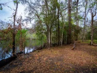 7822 CR 647 — photo 1