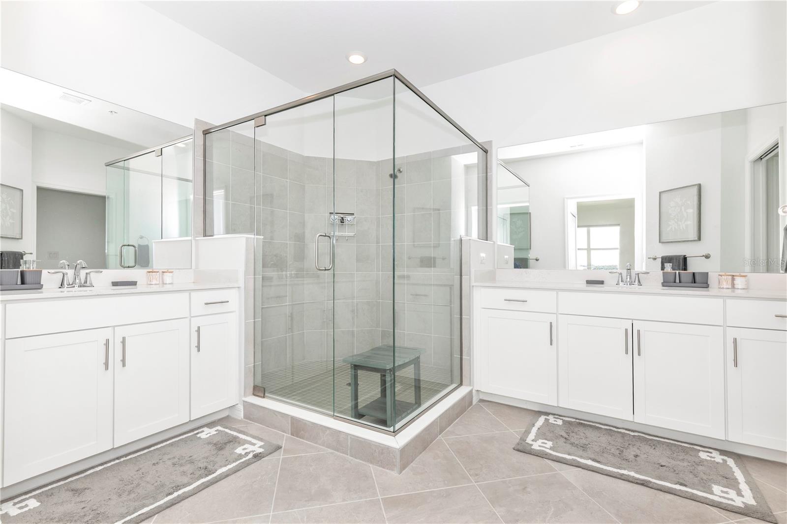 17560 BORACAY CT #202, VENICE, FL — photo 35