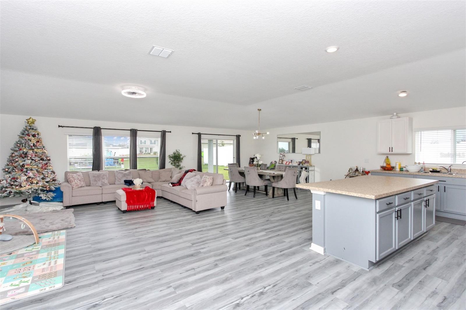 2220 GLADIOLUS LN, MASCOTTE, FL — photo 27