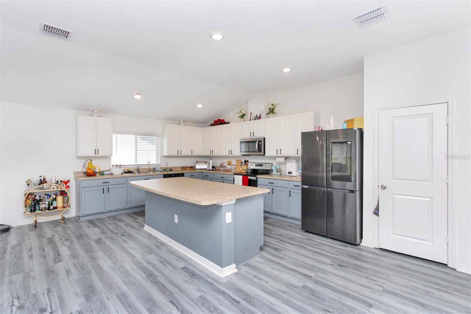 2220 GLADIOLUS LN, MASCOTTE, FL — photo 30