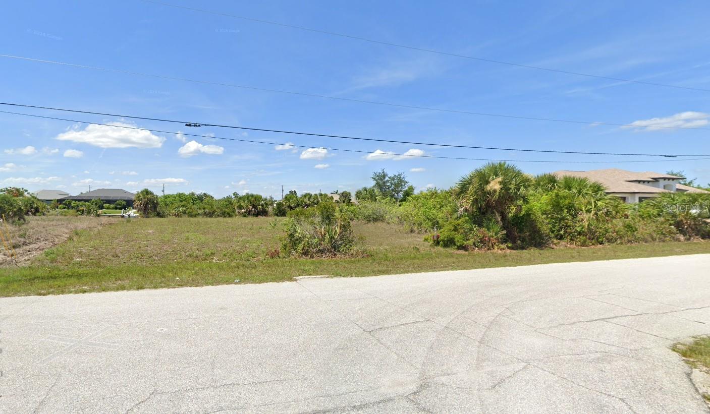 14306 PORT HURON AVE, PORT CHARLOTTE, FL