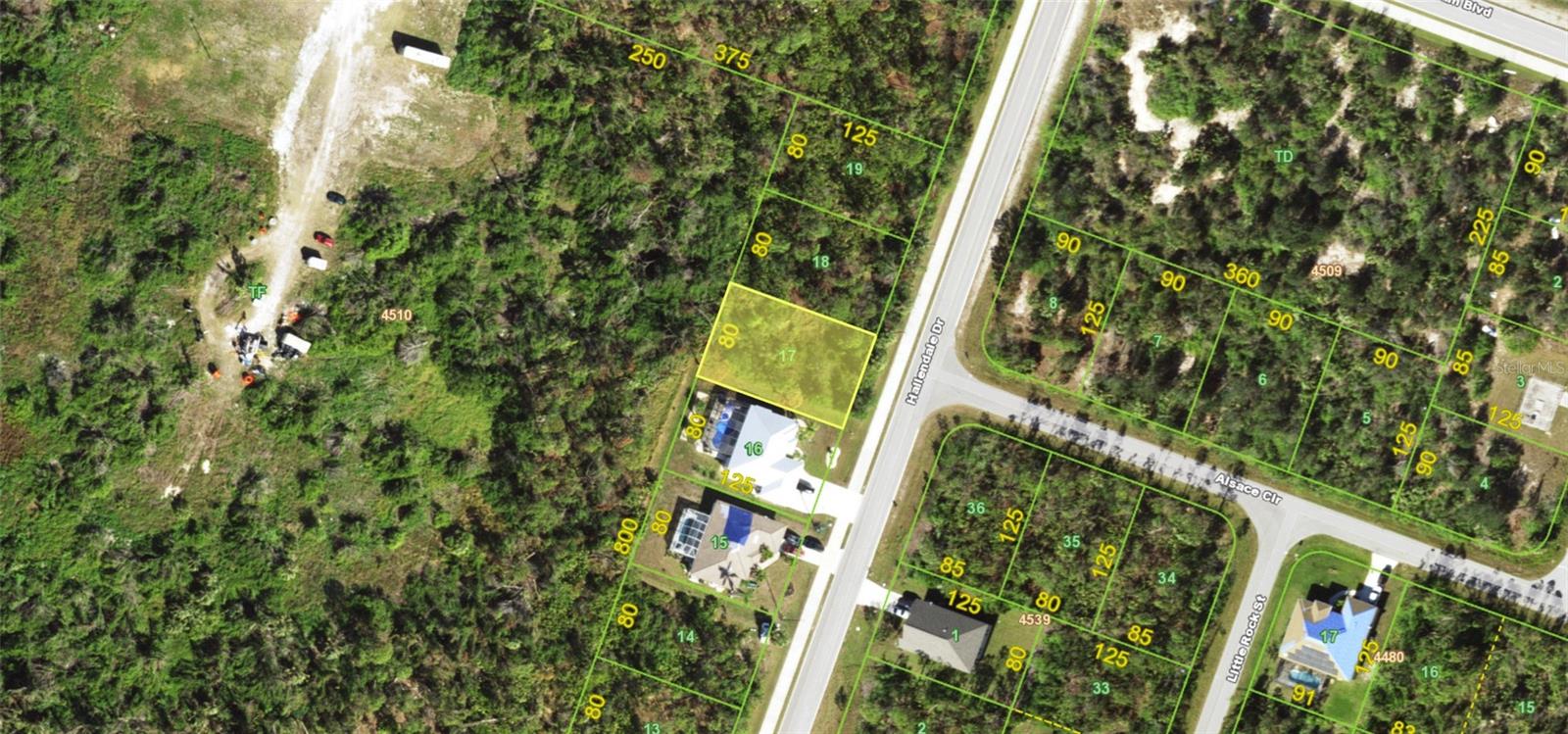 9387 HALLENDALE DR, PORT CHARLOTTE, FL — photo 3