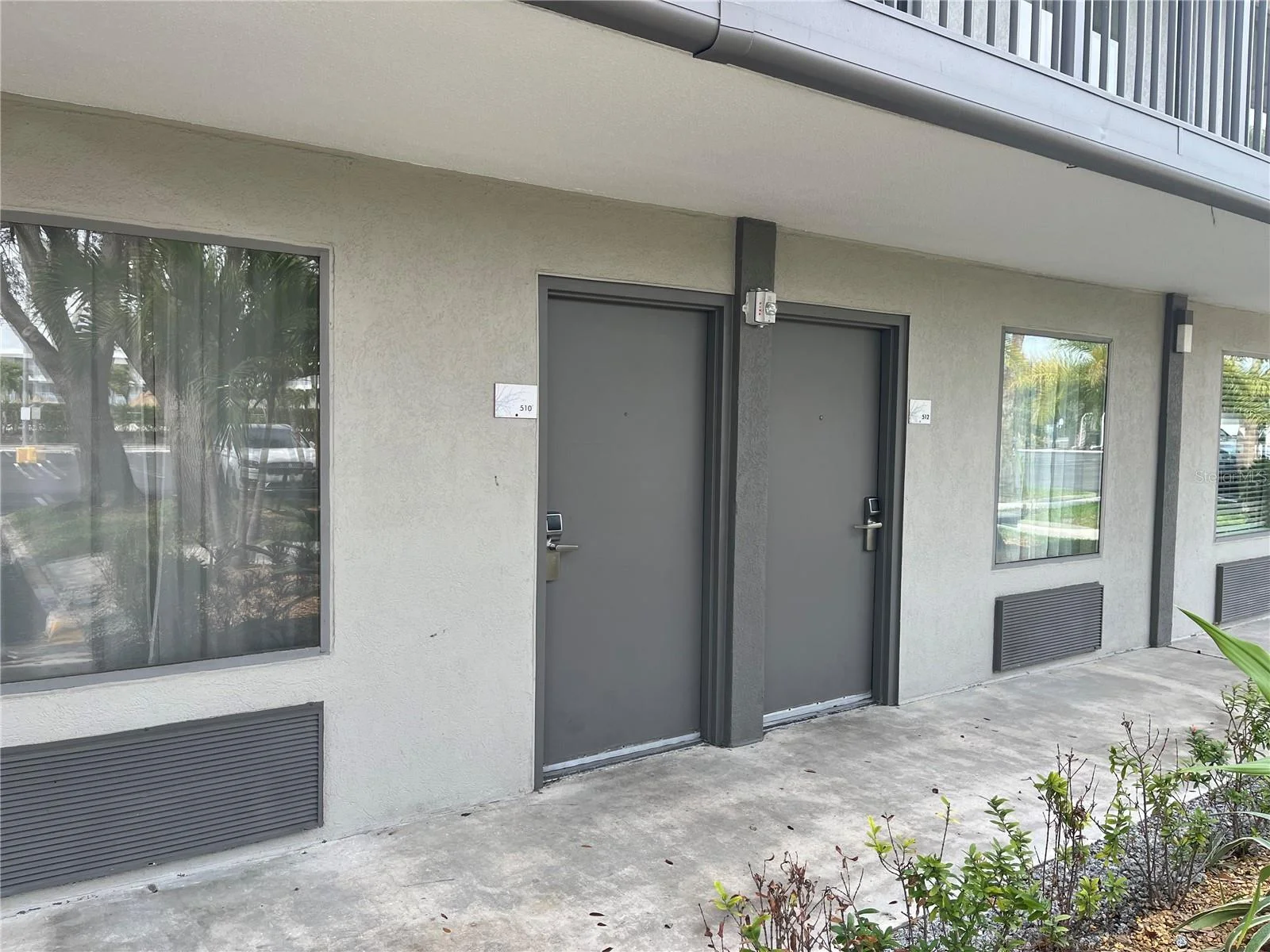 7150 N TAMIAMI TRL #S512, SARASOTA, FL — photo 1