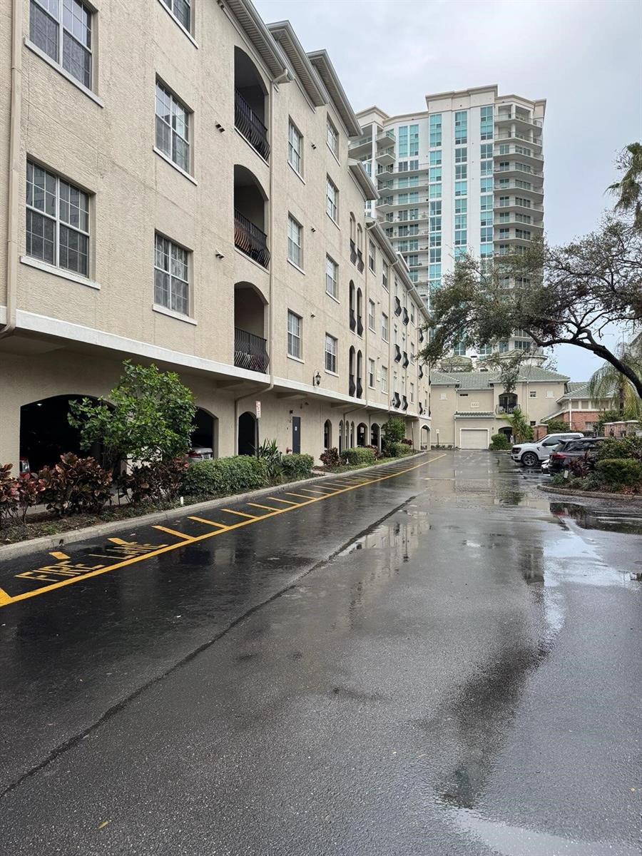 501 KNIGHTS RUN AVE #2106, TAMPA, FL