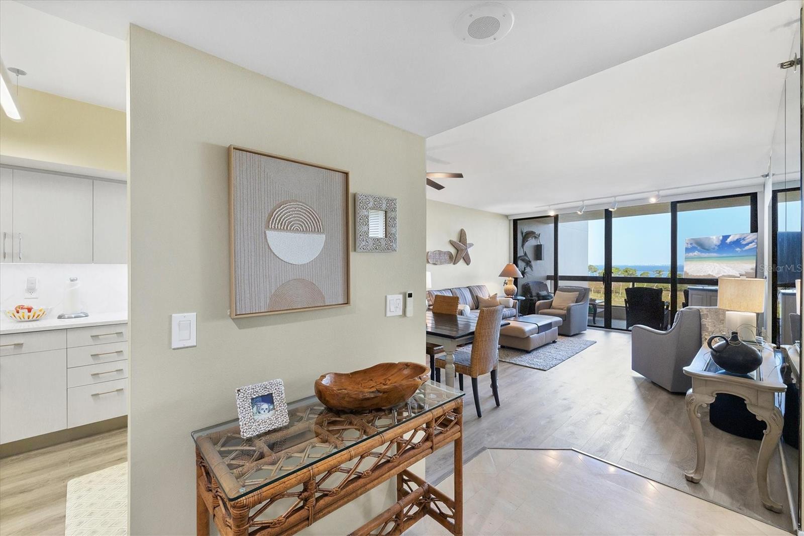 1930 HARBOURSIDE DR #134, LONGBOAT KEY, FL — photo 8