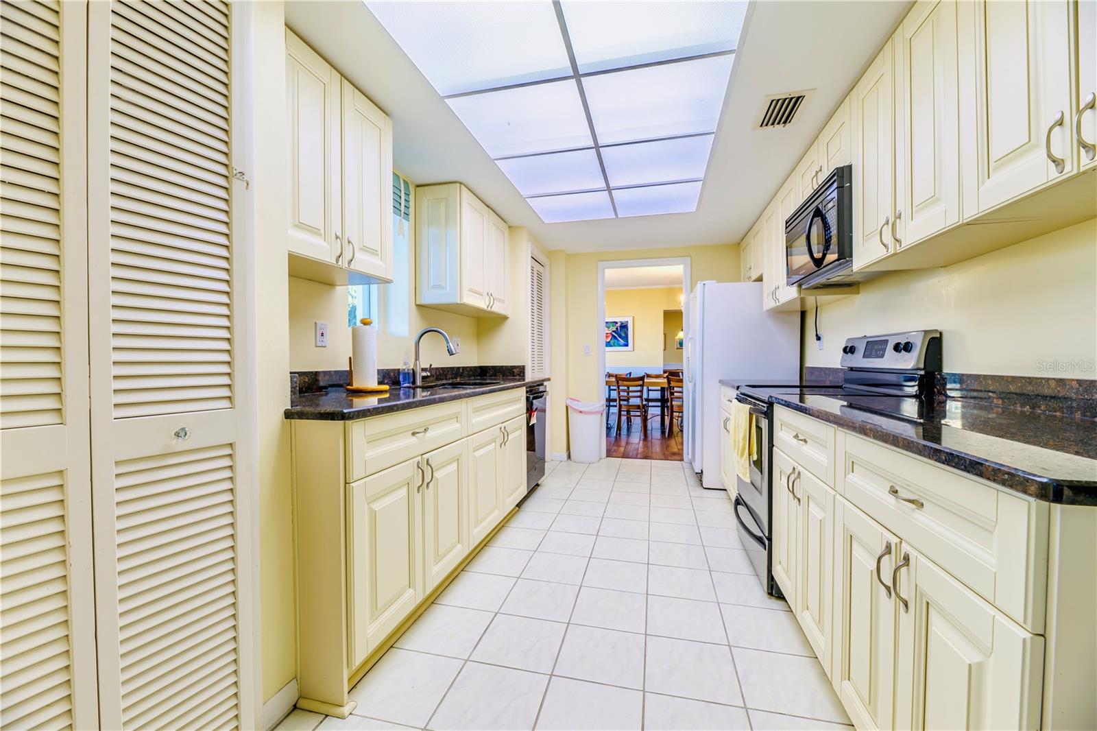 100 PIERCE ST #1102, CLEARWATER, FL — photo 30