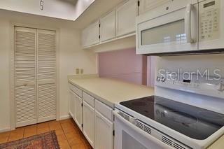 5231 BAYSHORE BLVD #10, TAMPA, FL — photo 23