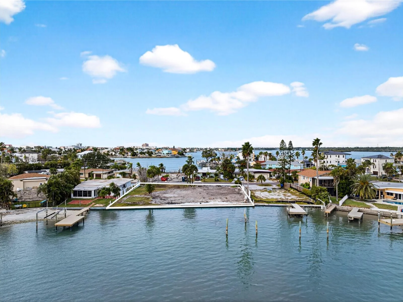 409 161ST AVE, REDINGTON BEACH, FL — photo 4