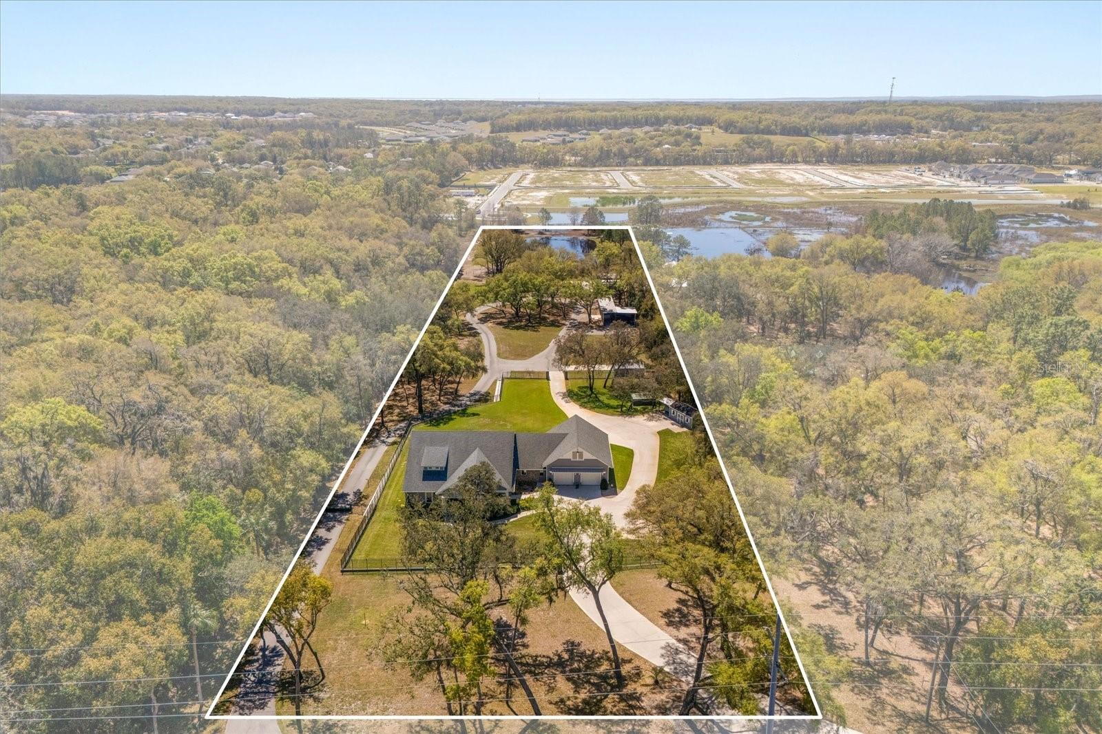 2600 ROBIE AVE, MOUNT DORA, FL — photo 108