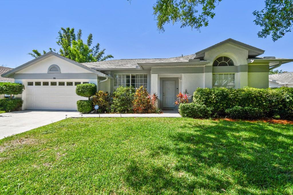 915 BRITTANY PARK BLVD, TARPON SPRINGS, FL — photo 2