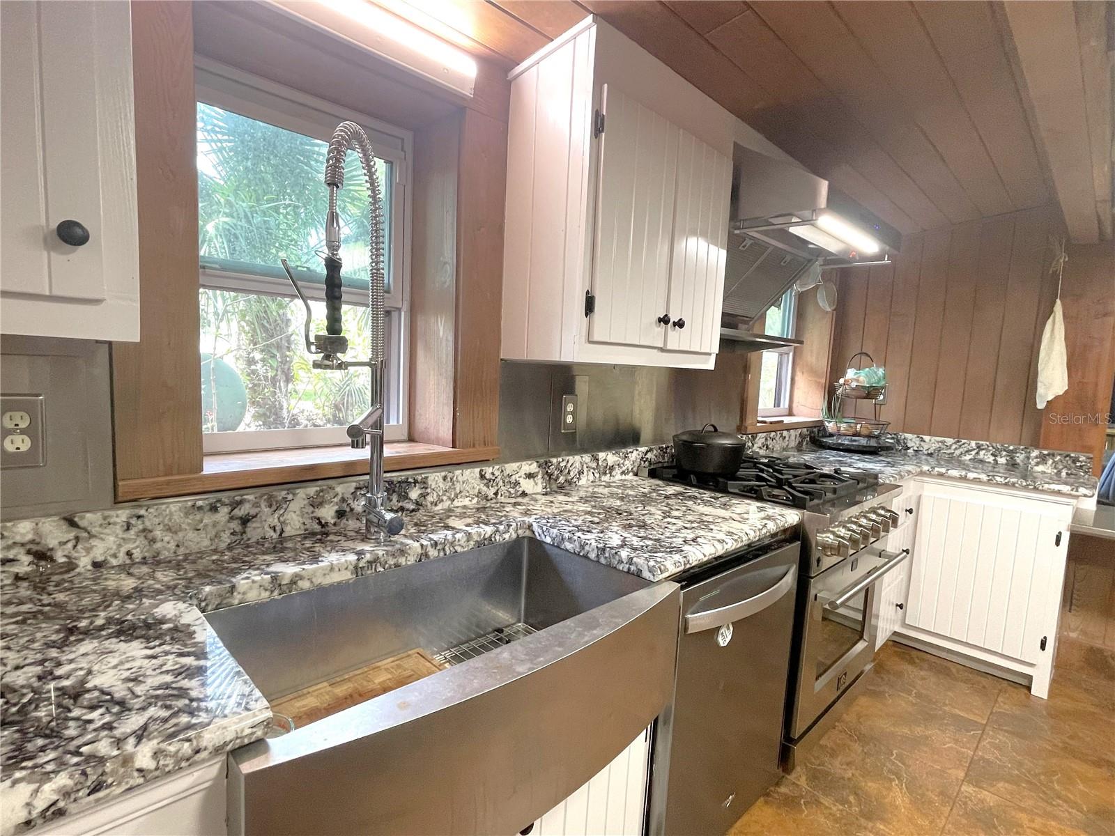 1302 SE WACAHOOTA RD, MICANOPY, FL — photo 41