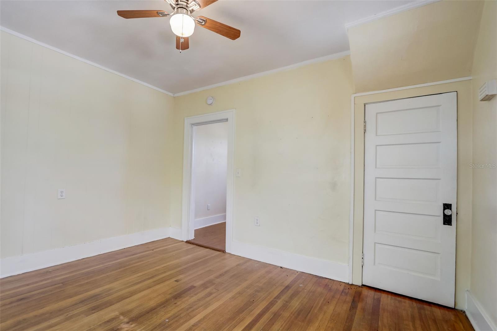 200 & 200 1/2 HIBISCUS CT, ORLANDO, FL — photo 13