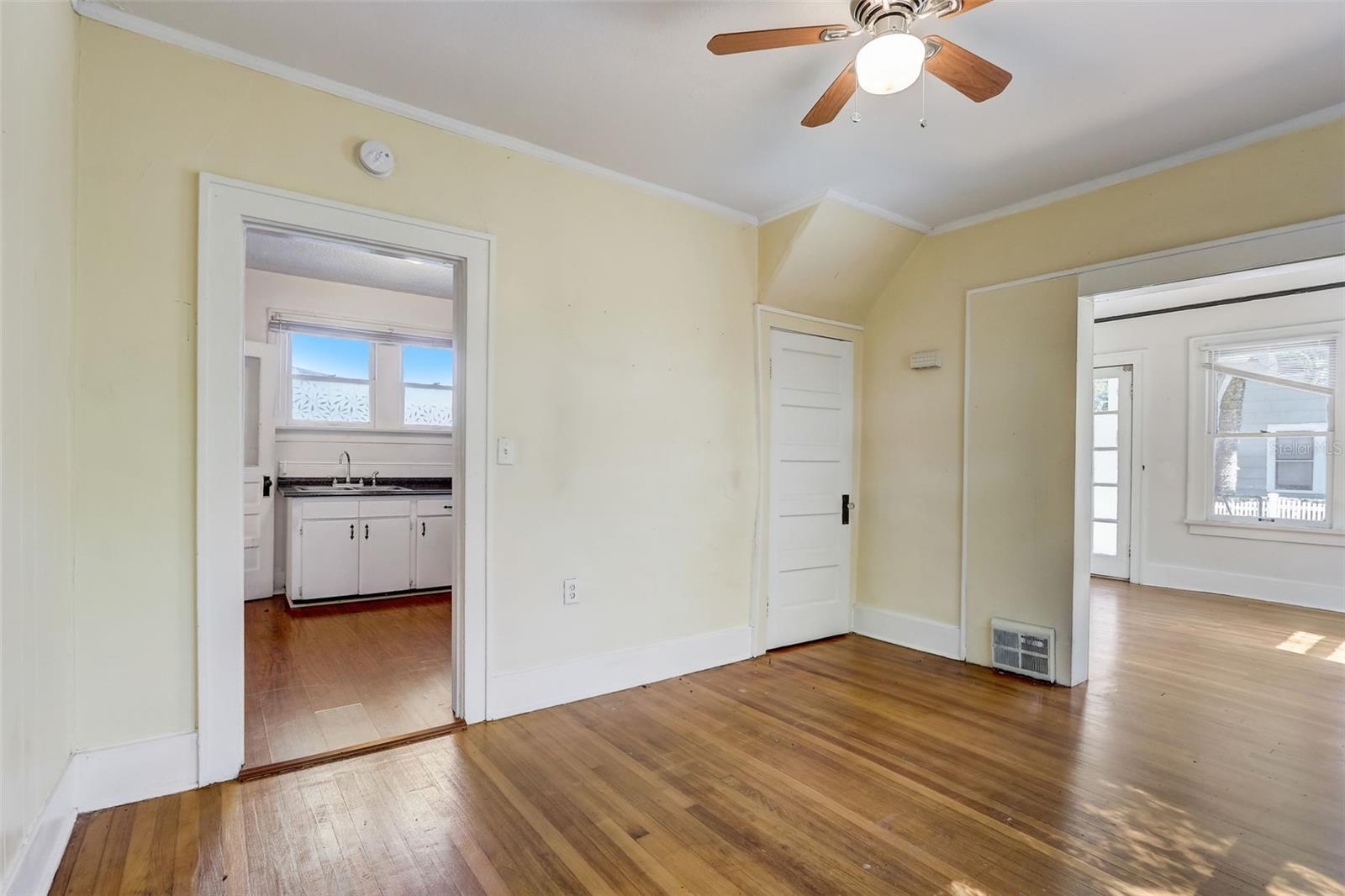 200 & 200 1/2 HIBISCUS CT, ORLANDO, FL — photo 14