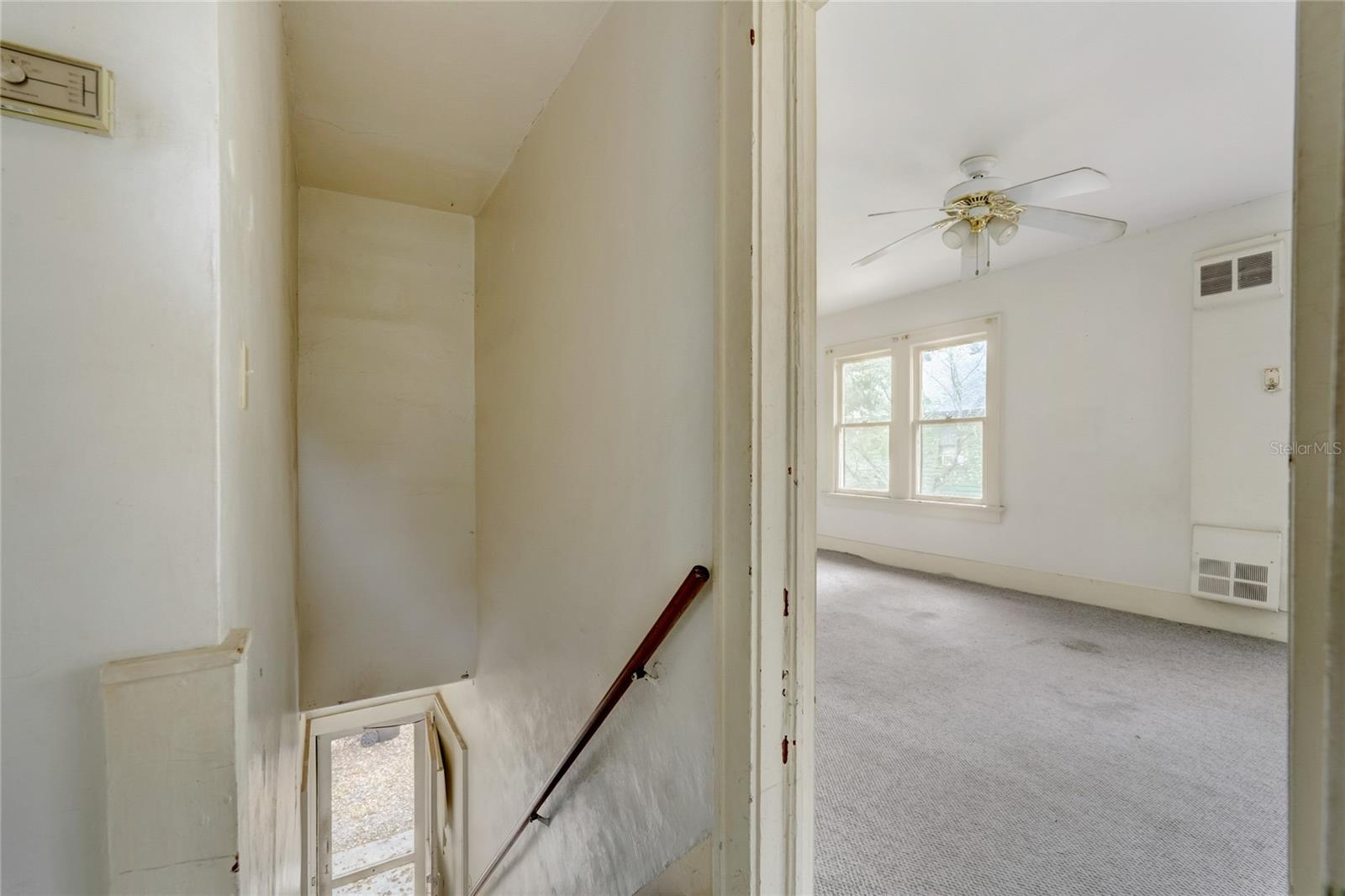 200 & 200 1/2 HIBISCUS CT, ORLANDO, FL — photo 24