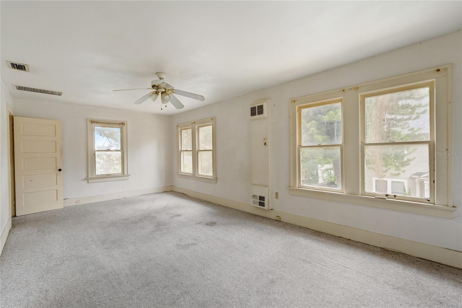 200 & 200 1/2 HIBISCUS CT, ORLANDO, FL — photo 25