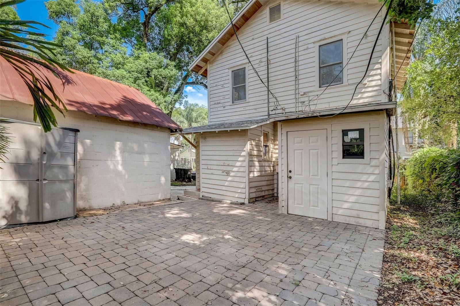 200 & 200 1/2 HIBISCUS CT, ORLANDO, FL — photo 39