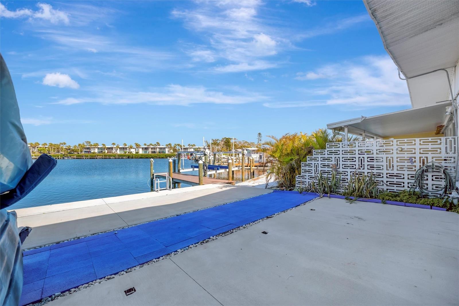 15 SEASIDE CT, HOLMES BEACH, FL — photo 11