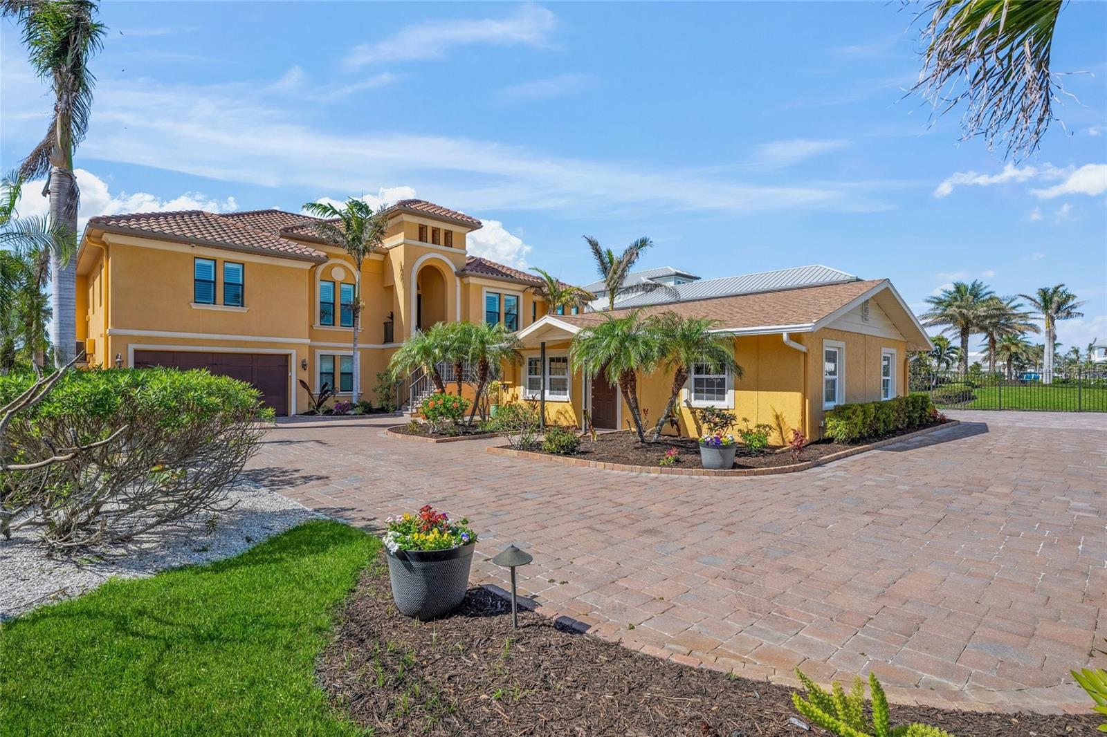 471 BAYSHORE RD, NOKOMIS, FL — photo 9