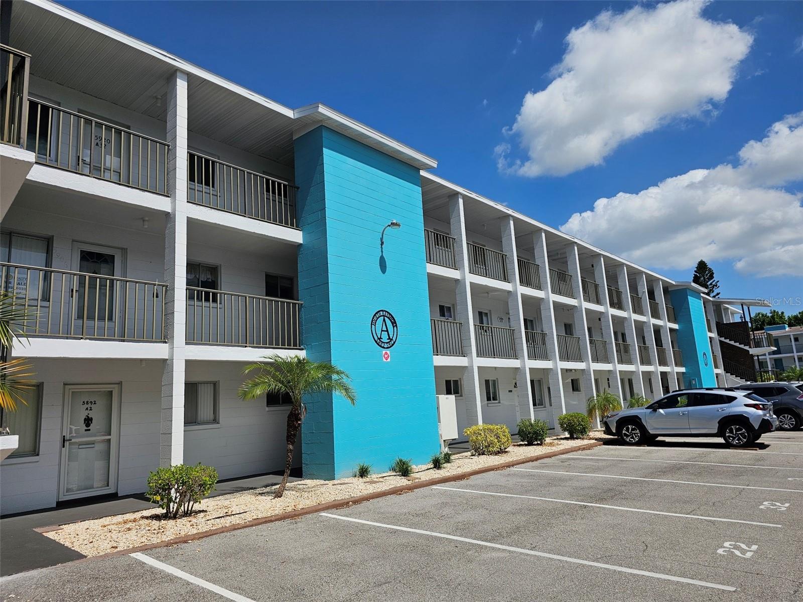 5906 GARDEN LN #A22, BRADENTON, FL
