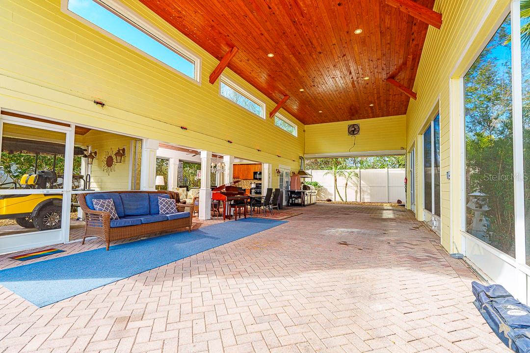 6841 AMANDA VISTA CIR, LAND O LAKES, FL — photo 21