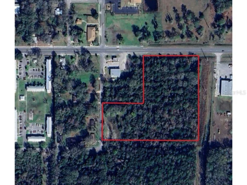 E THOMAS ST, STARKE, FL