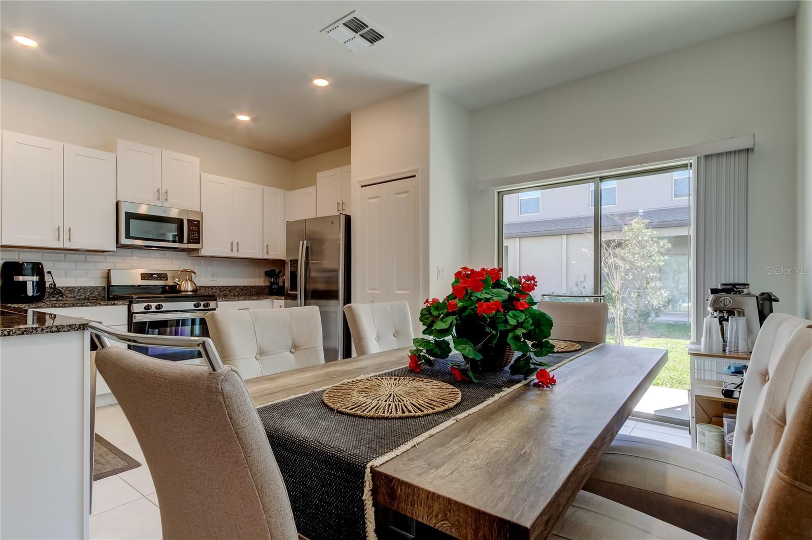 8294 CORNER PINE WAY, NEW PORT RICHEY, FL — photo 11