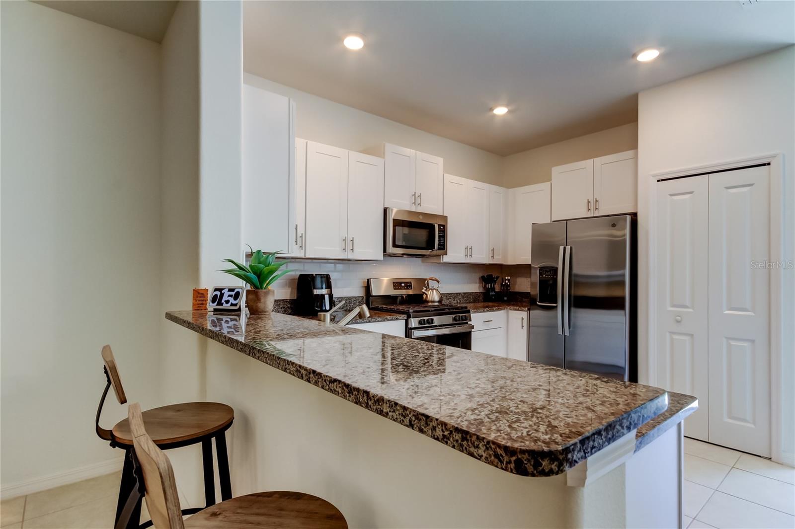 8294 CORNER PINE WAY, NEW PORT RICHEY, FL — photo 24