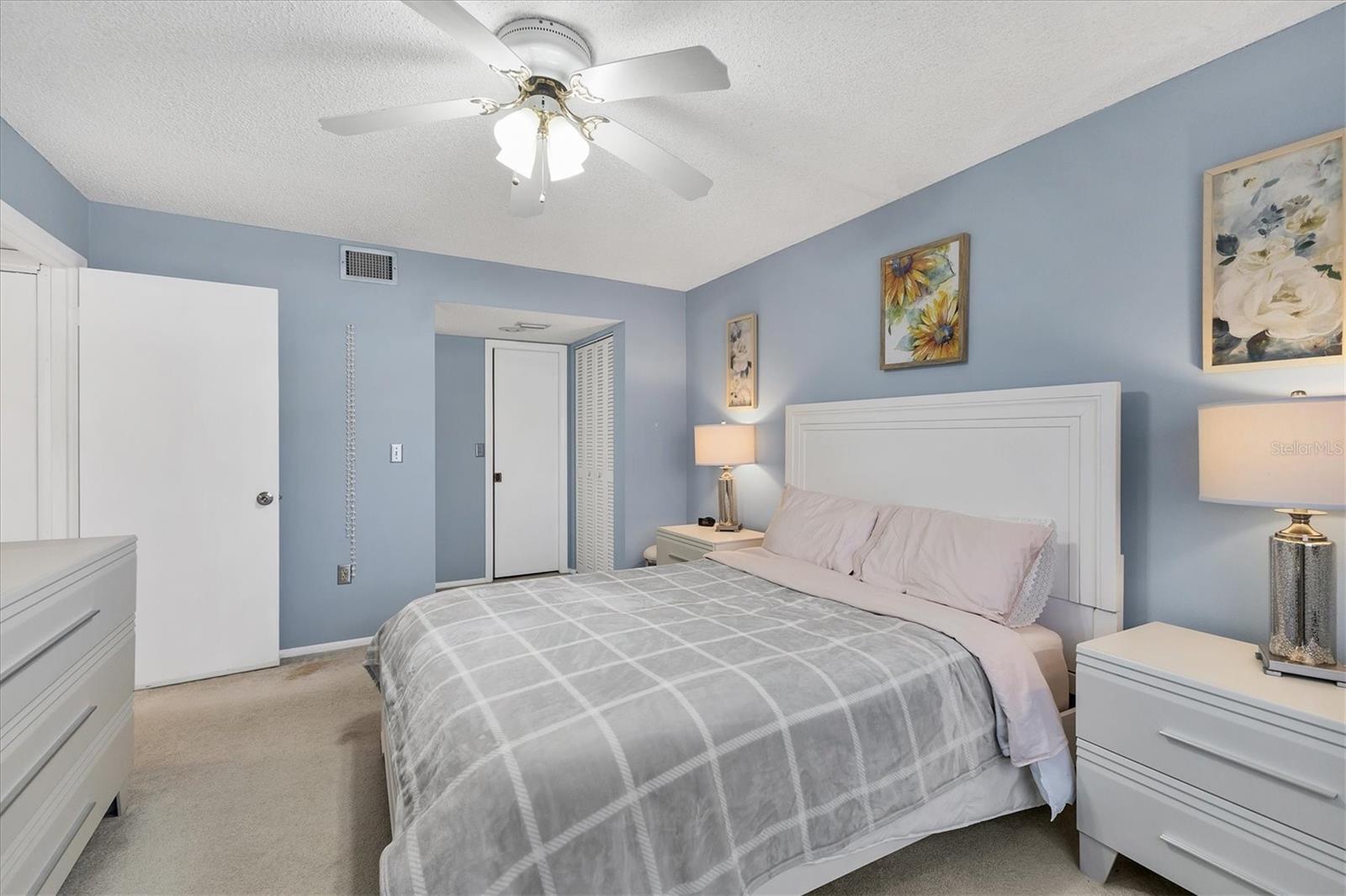 2446 CLUBHOUSE CIR #202, SARASOTA, FL — photo 12