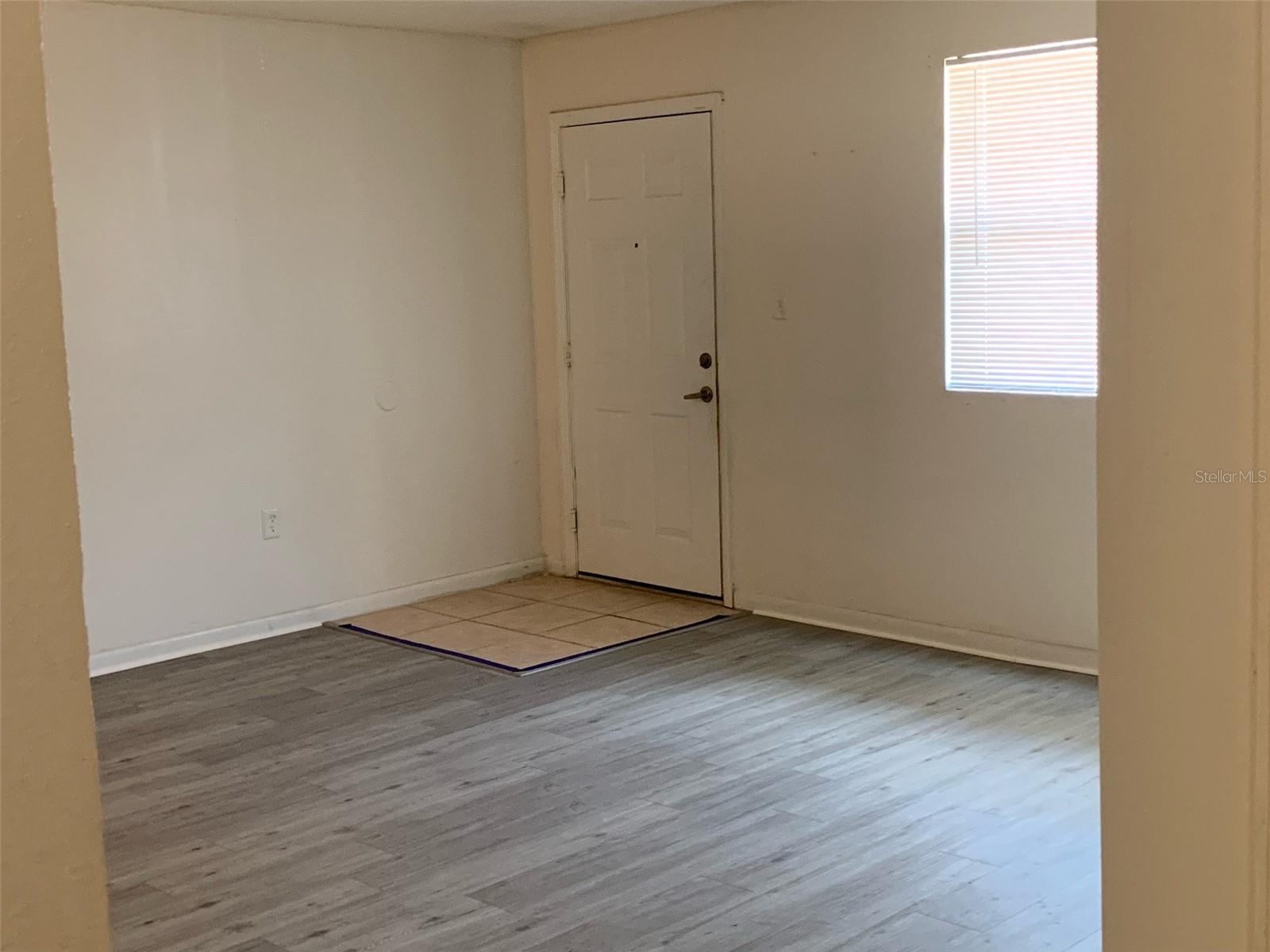 12403 HIBISCUS OAK PL #202, TAMPA, FL — photo 4